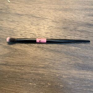 FREE with purchase - YC Collection Blending Brush Y03